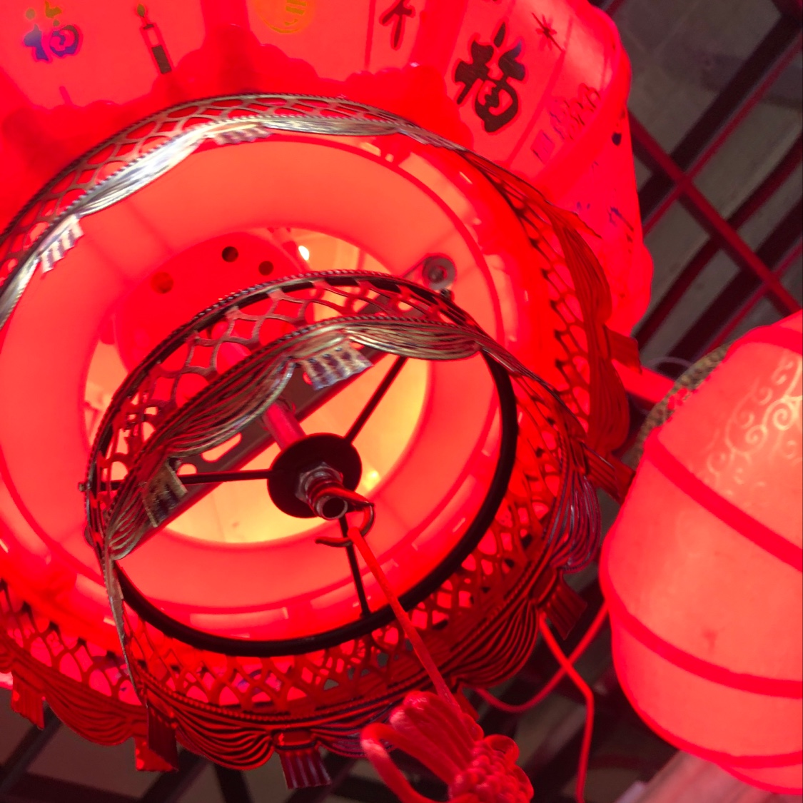 Rotating sheepskin lamp 2021 New model factory direct sales Wedding supplies, festive wedding and festival supplies for moving into a new home Application Scenario