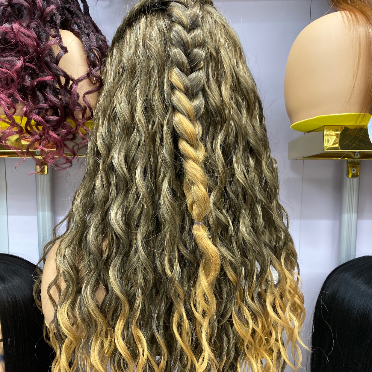 Wig 2