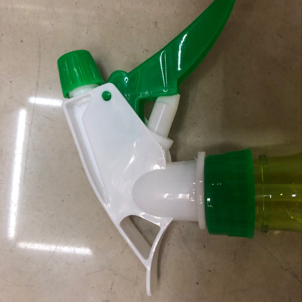 Factory Direct Sales Plastic Watering Can details Picture