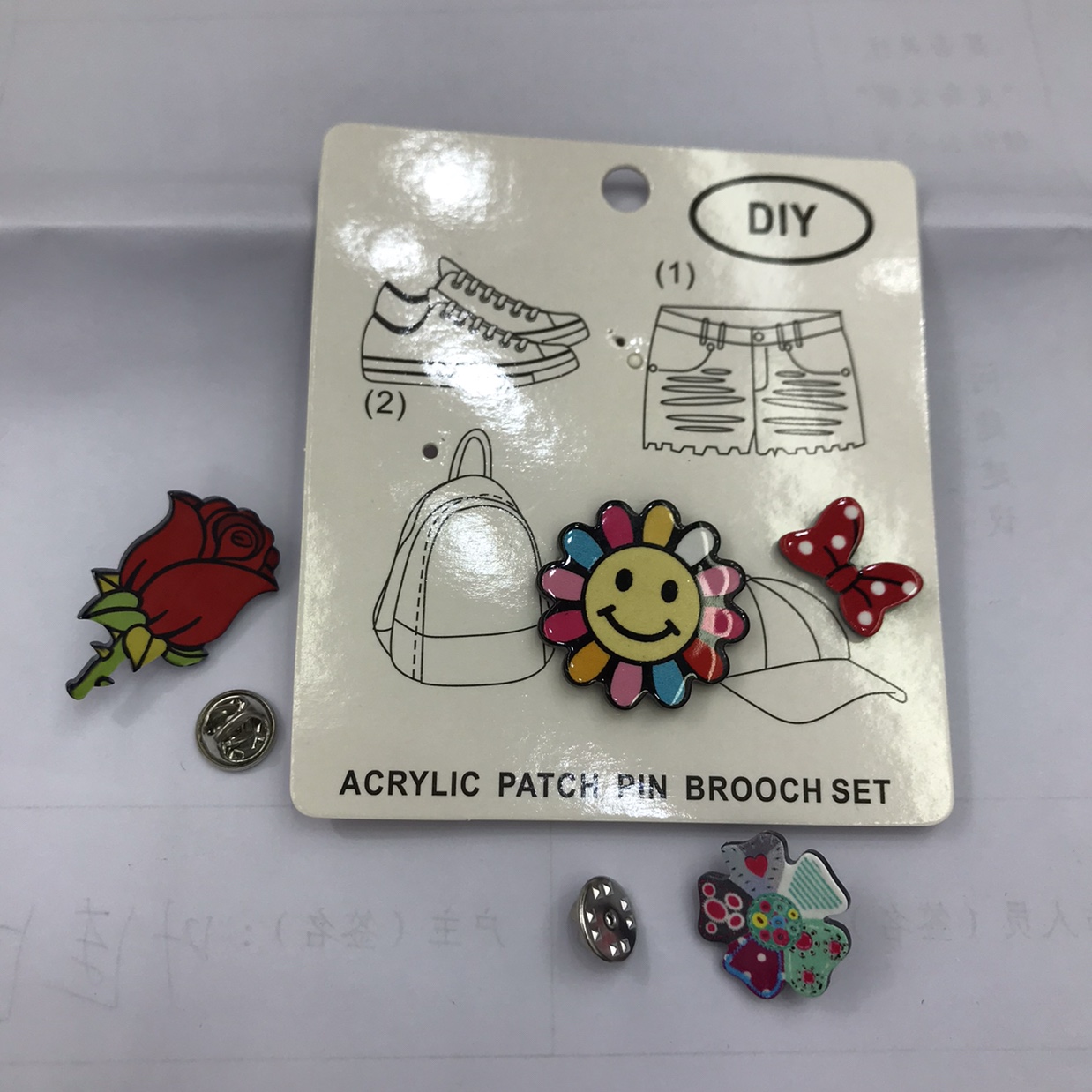Brooch buckles 👟 cufflinks