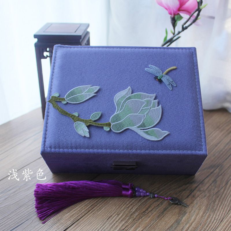 Chinese Antique Jewelry Box Double Lock Jewelry Storage Box Vintage Embroidery Jewelry Box Wooden Bracelet Box full figure