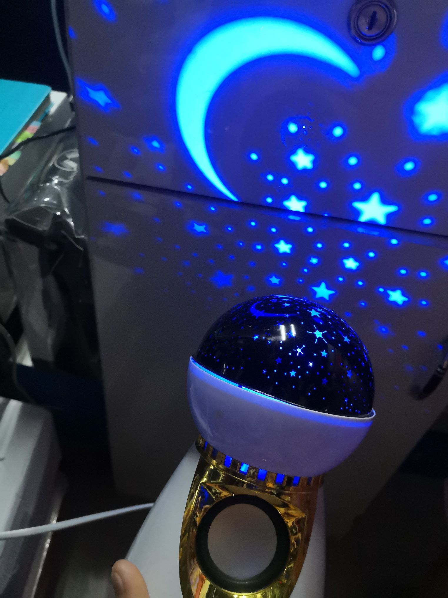 蓝牙音乐星空灯魔球舞台灯LED灯KTV彩灯详情图5