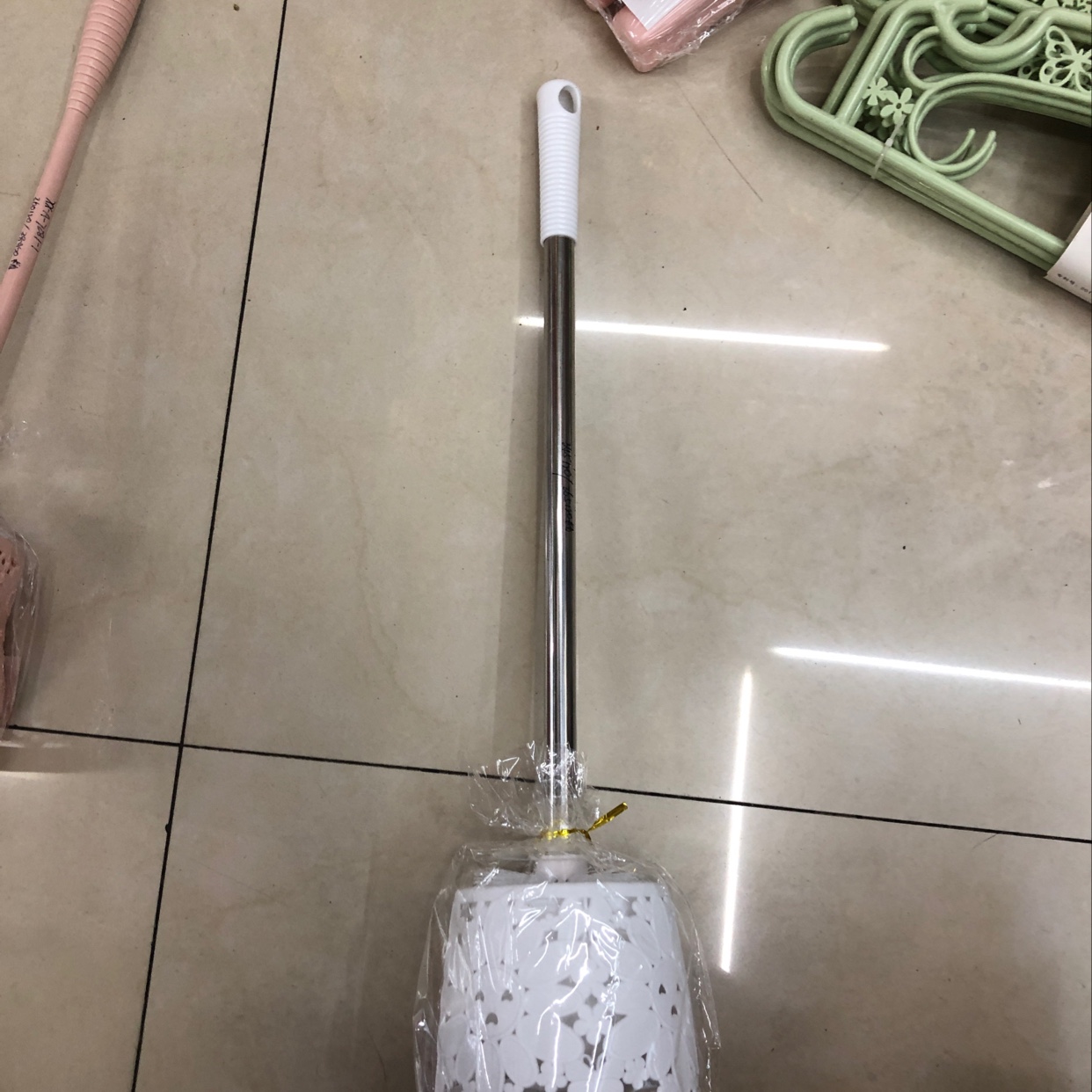 Factory Direct Plastic Handle Stainless Steel Toilet Brush