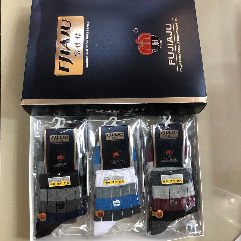 Guangdong Sock Fujia Orange Autumn and Winter boxed men's socks, individual packaging business casual socks, Apple embroidery mid-tube socks detail image 2