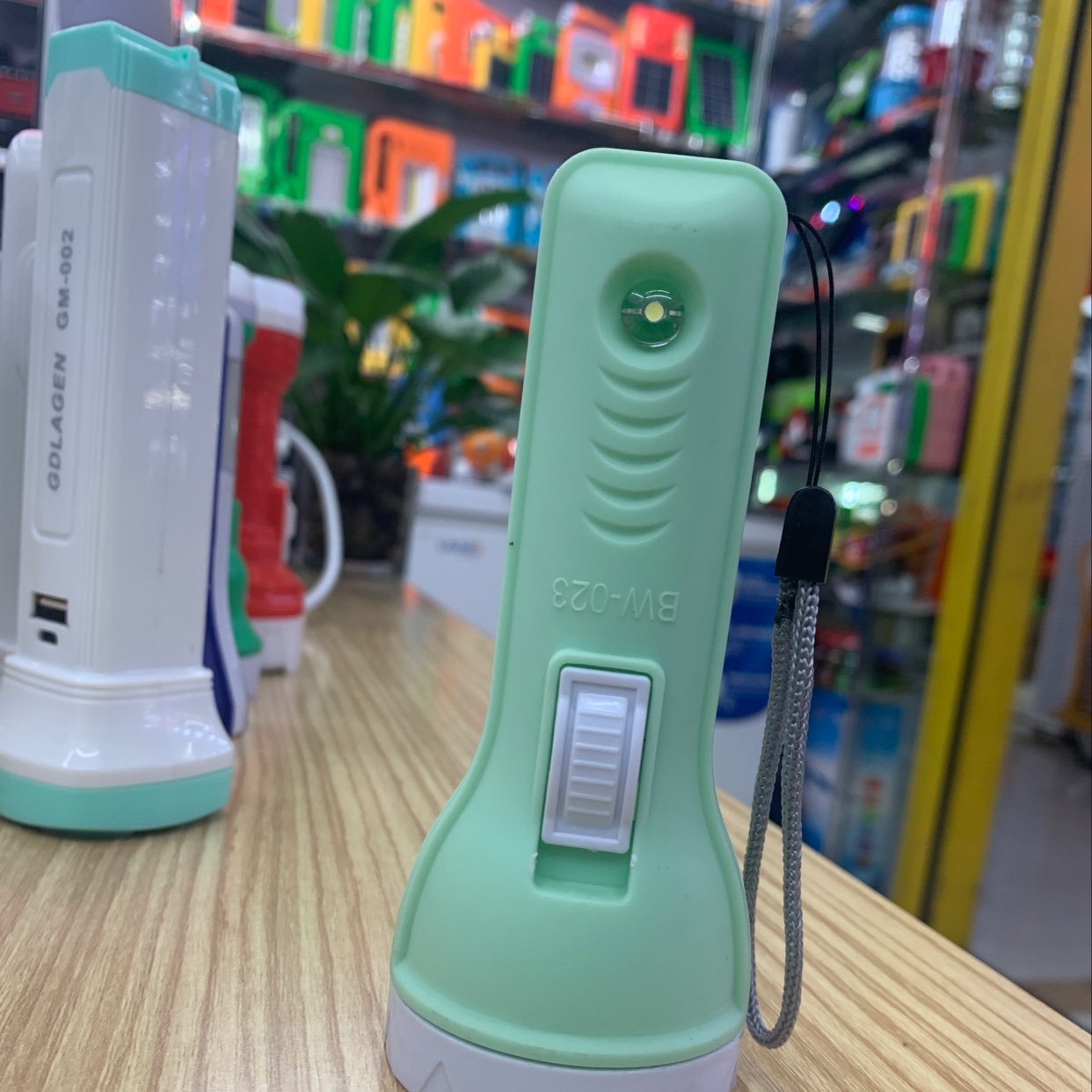 手电筒小型