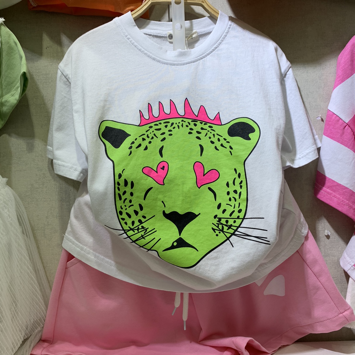 Heart-shaped Pink Leopard short-sleeved suit