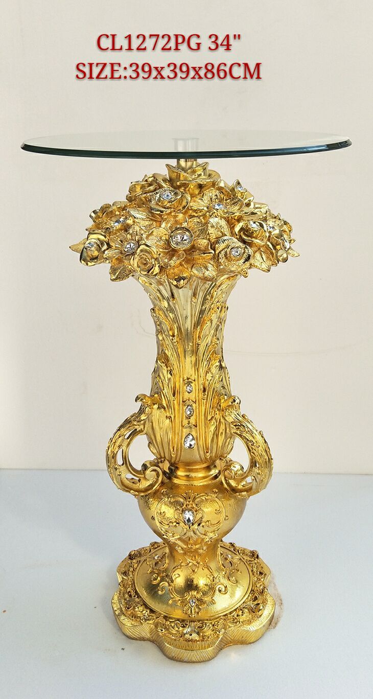 Coffee table ornaments