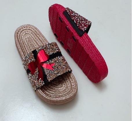 Ladies' thick-soled high-heeled women's slippers