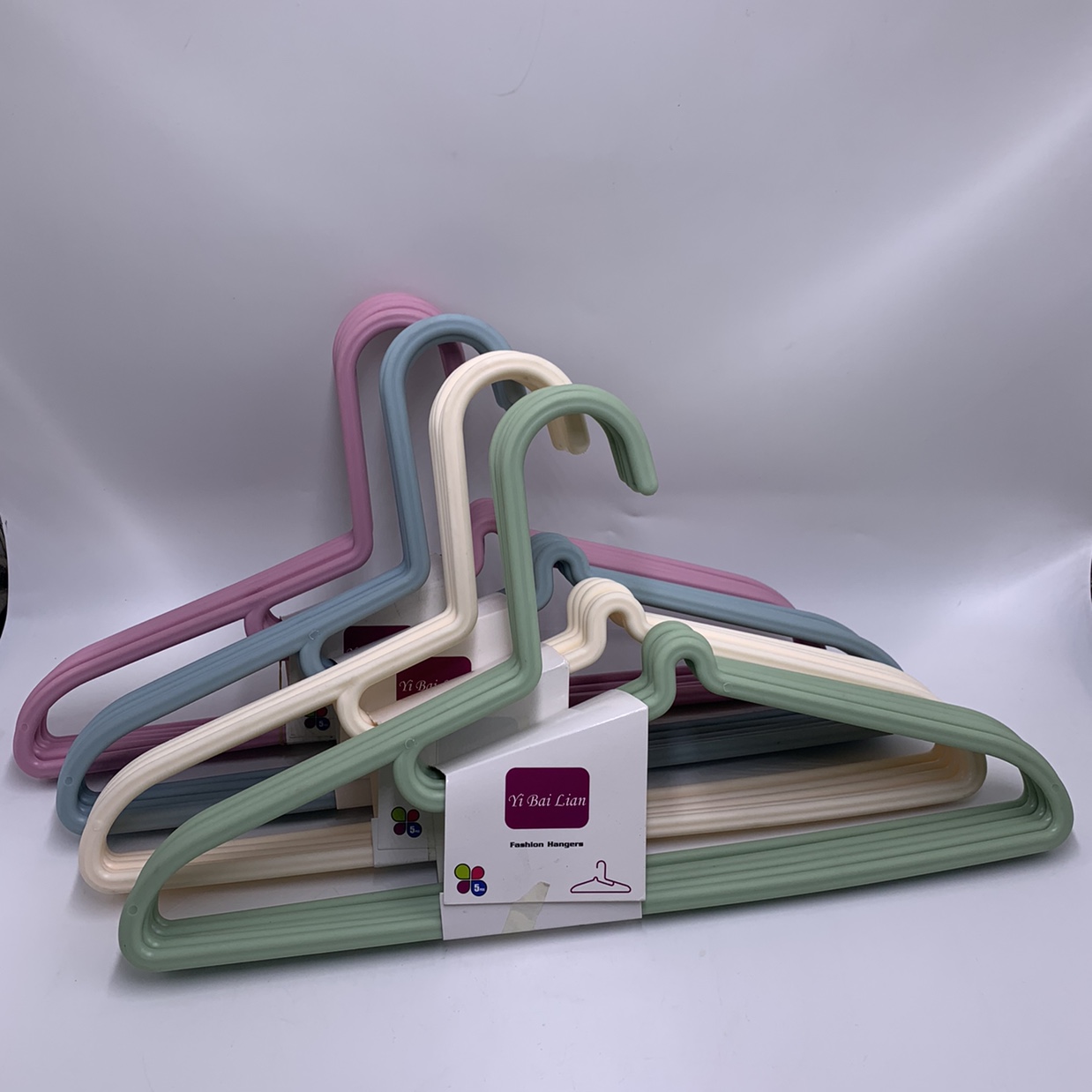 衣架柜内衣架图