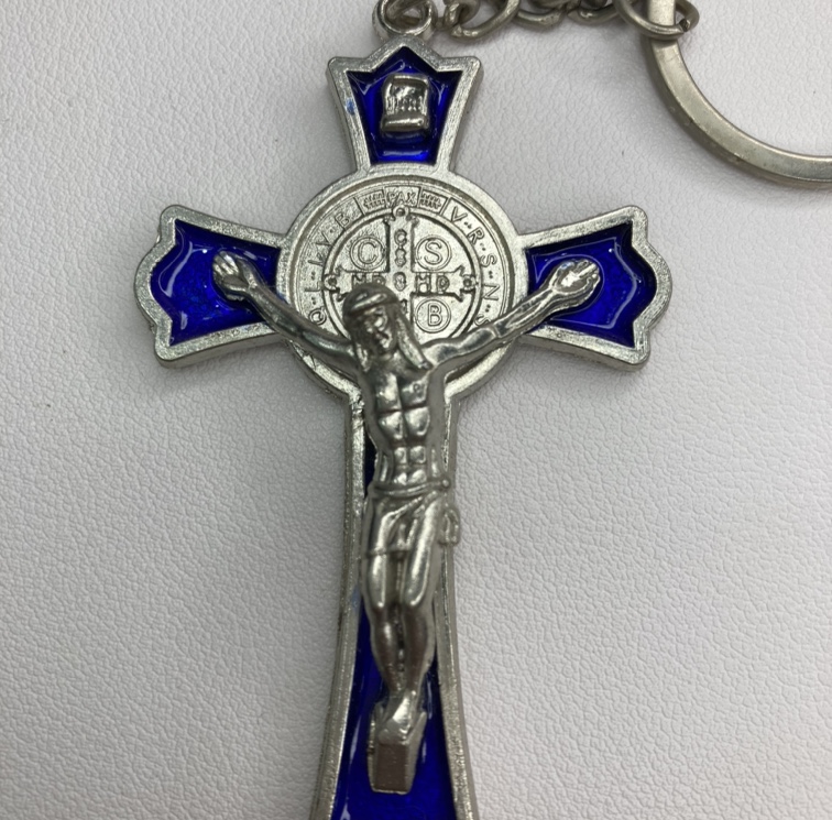 厂家直销十字架钥匙扣，基督教十字架，金属挂件，环保锌合金压铸件，珐琅工艺，吉高配件。图