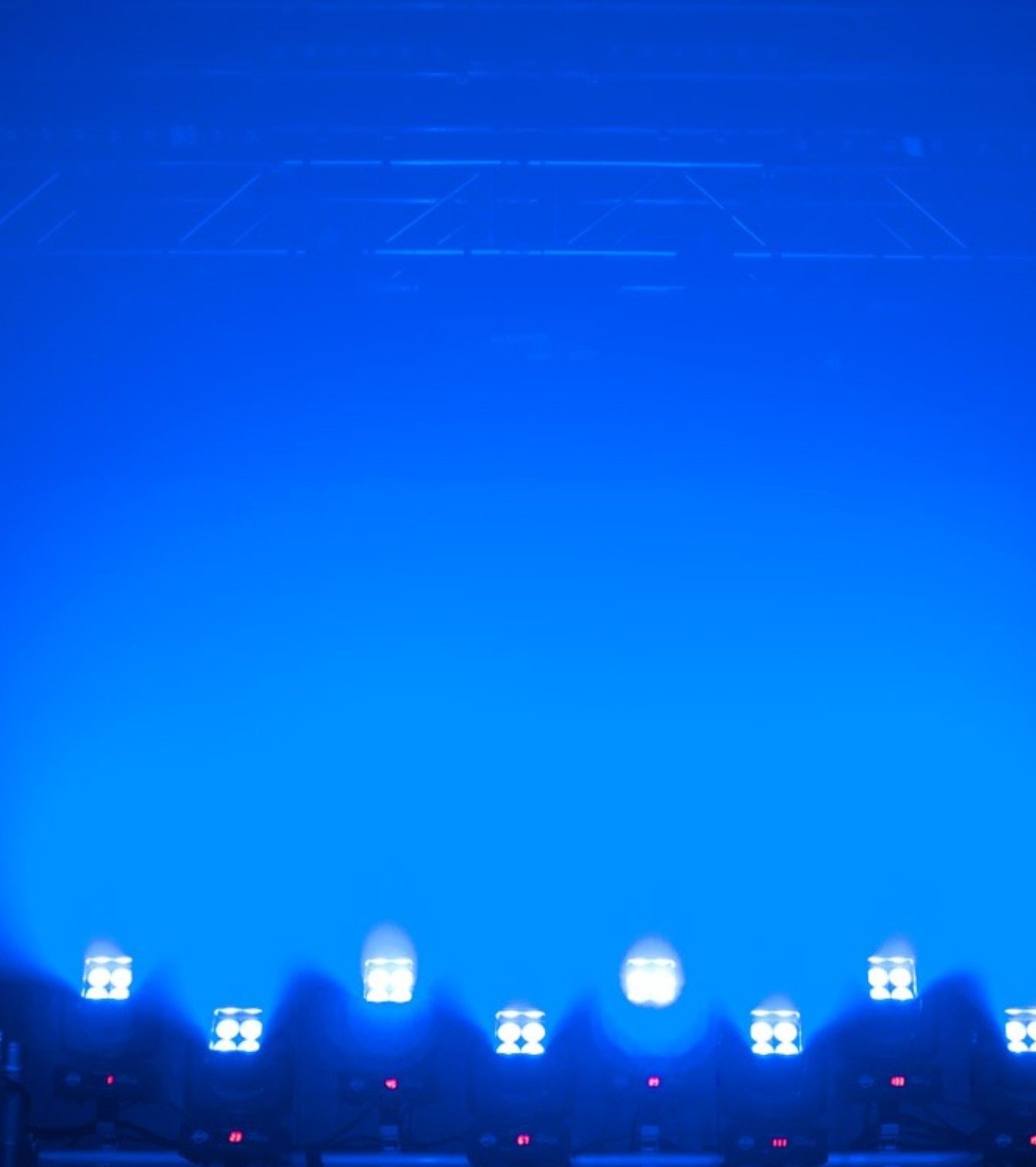 LED double-sided moving head light Specification image