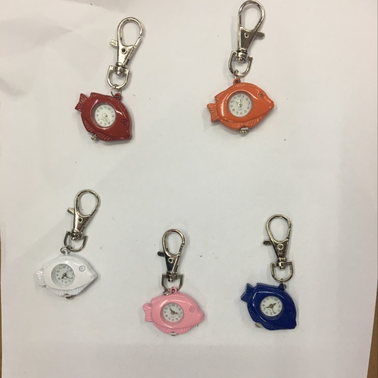 儿童小鱼挂表细节图