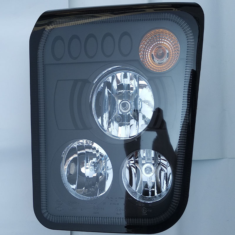 Faros saic iveco