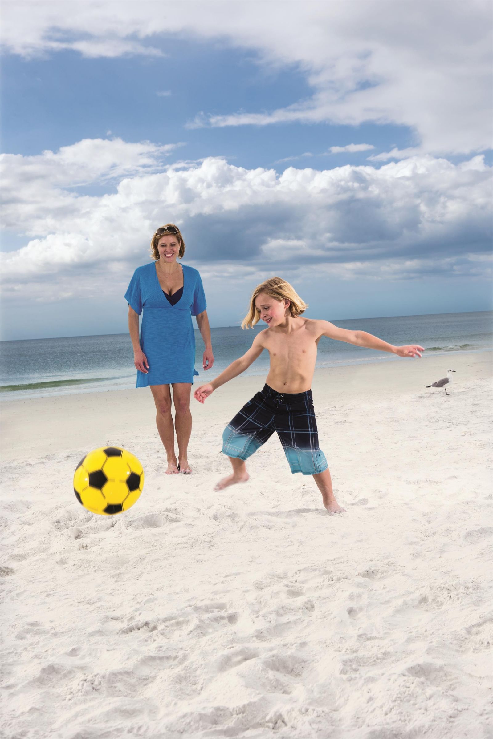 沙滩裙、沙滩套装实物图