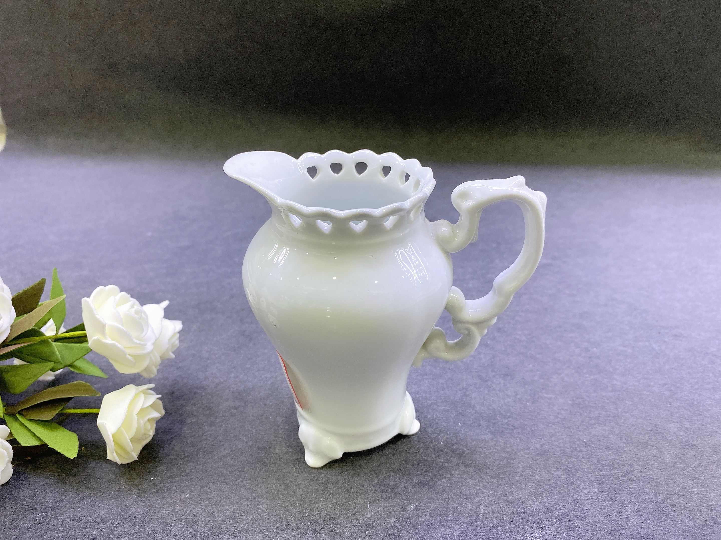 Ceramic small milk paste small water cup sauce dressing cup thumbnail