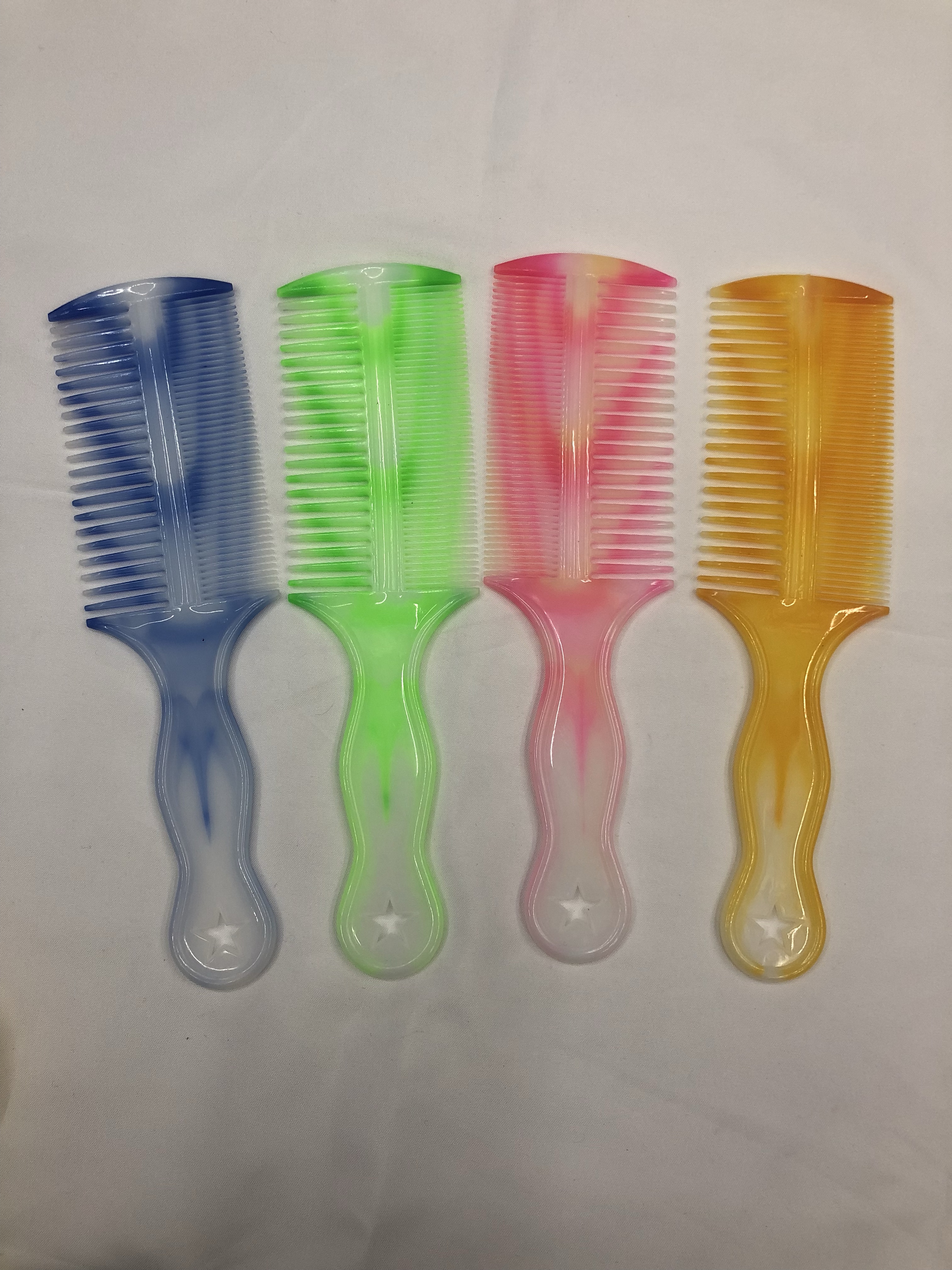 厂家直销20双面塑料梳子4色梳子出口外贸热销梳子 五角星梳子白底实物图