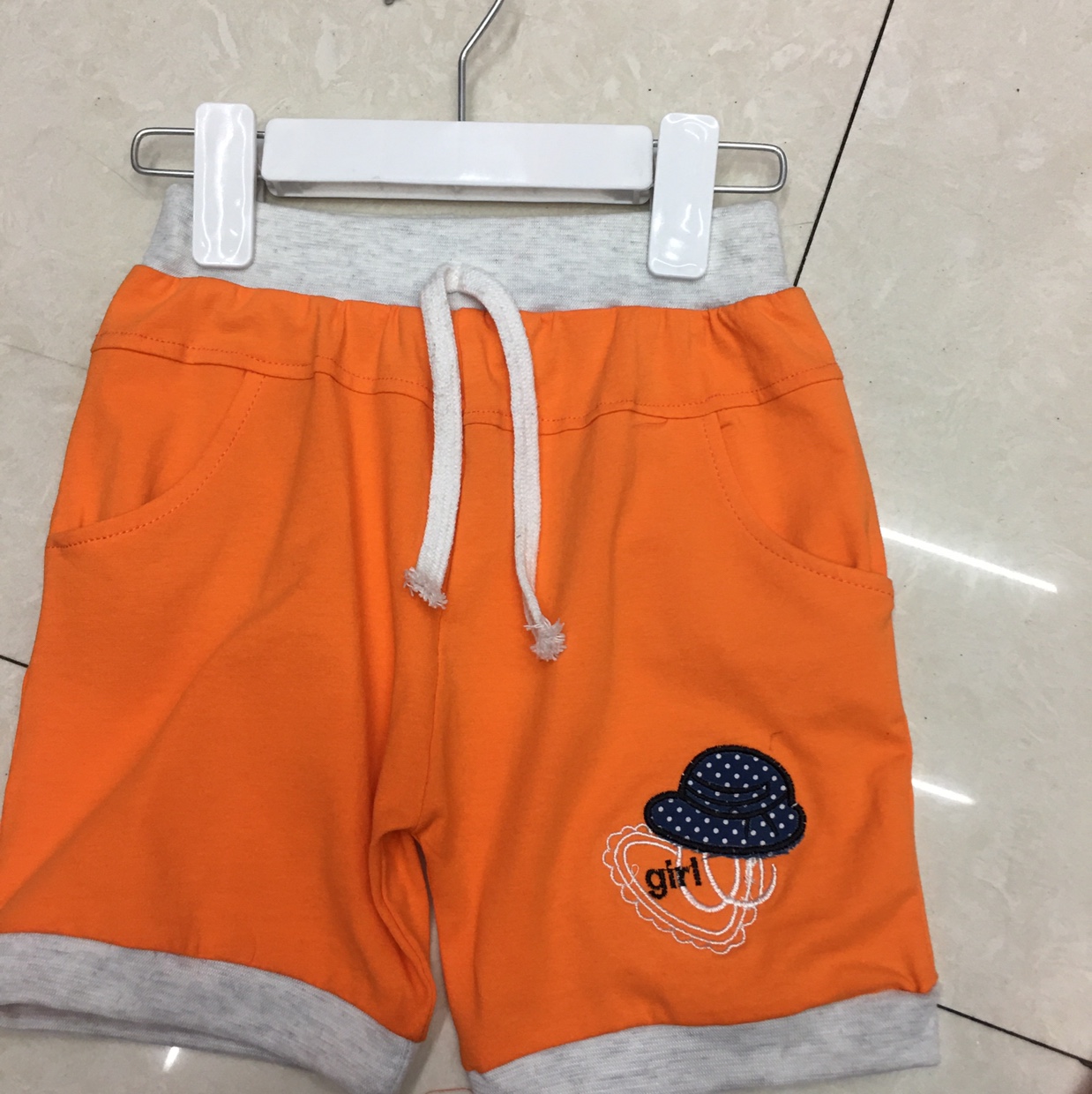 Knitted cotton embroidered shorts thumbnail