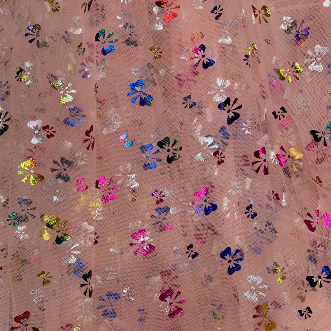 雪雅色烫七彩蝴蝶结