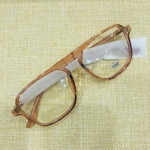 超轻近视眼镜男女可配有度数大框潮流镜框镜架。