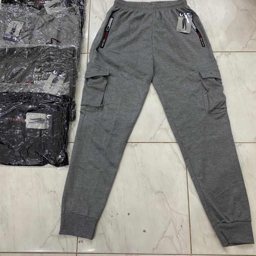 Sweatpants 28 thumbnail