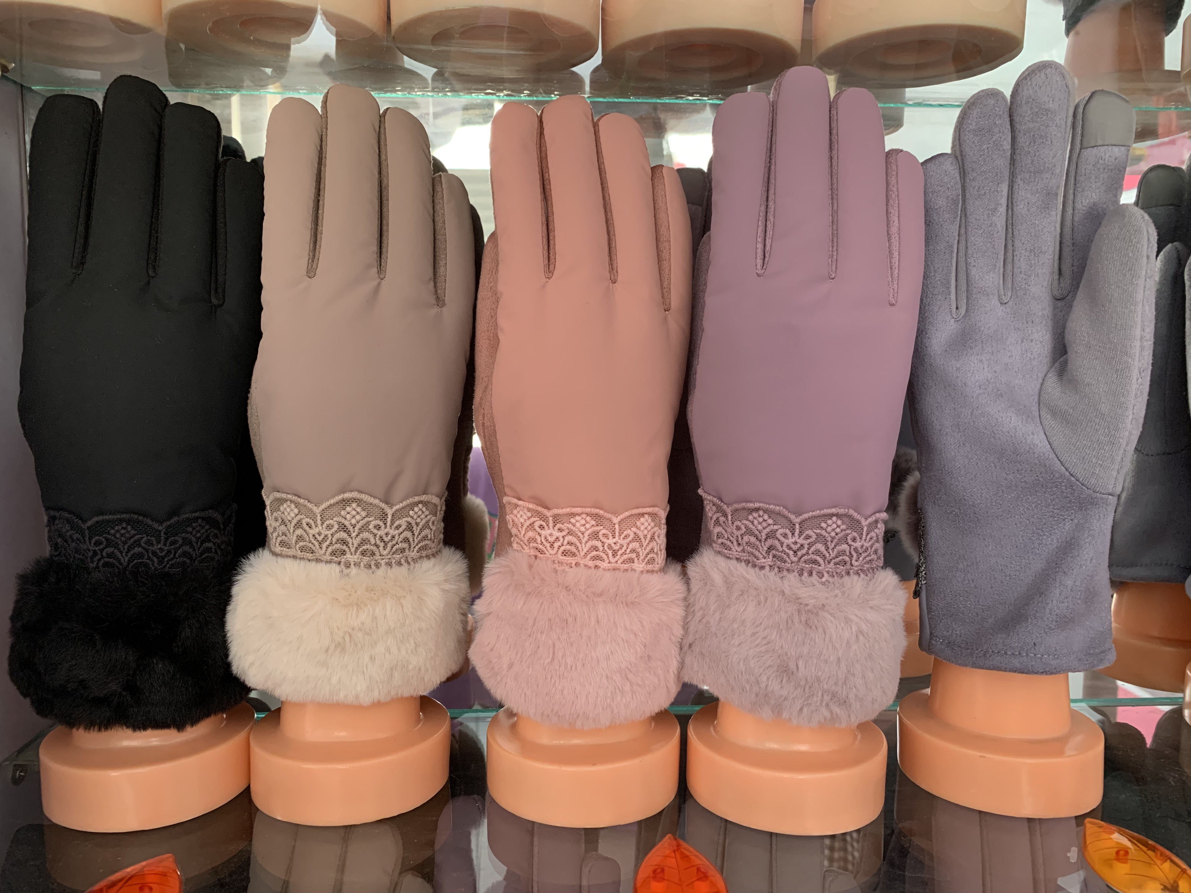 قفازات السيدات Item Picture