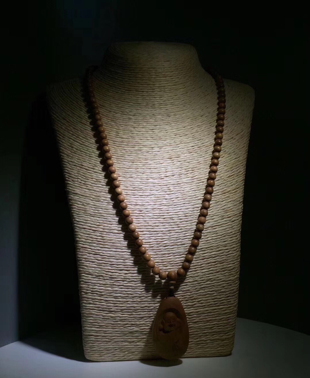 "Wu Mei" original design: Old Mountain Sandalwood 0.6mm108 pieces paired with 351 Maitreya Buddha amulets undefined