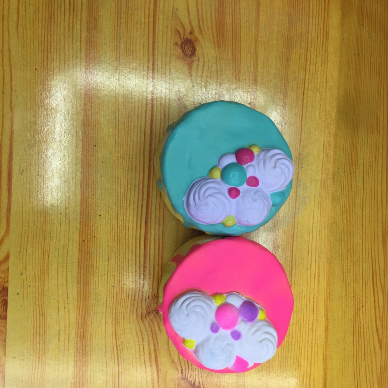 慢回弹豆豆奶油蛋糕