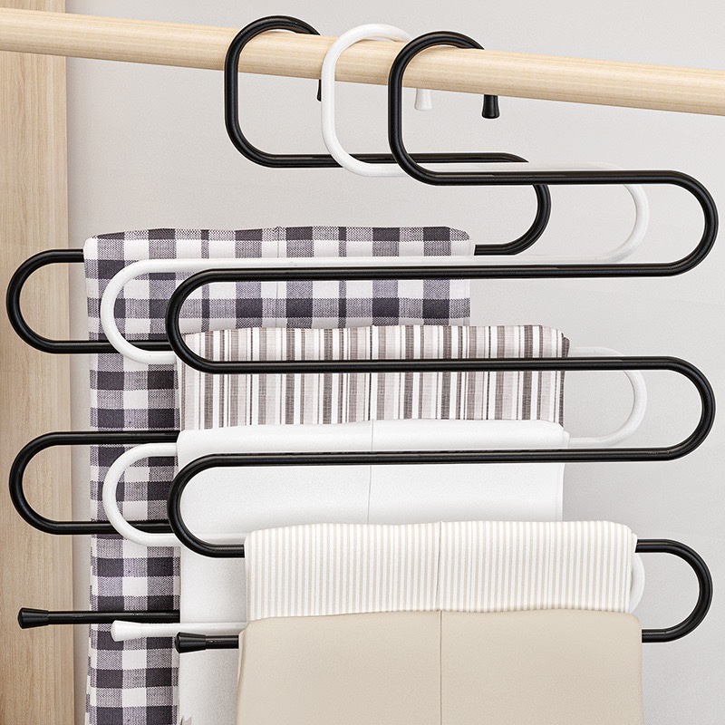 Space-Saving Multi-functional Hanger
