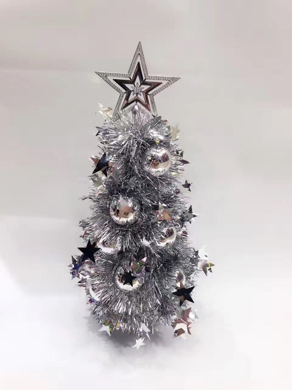 Christmas tree pine needle decoration set, Christmas tree hairpin Christmas stocking decoration, joyous Christmas atmosphere arrangement