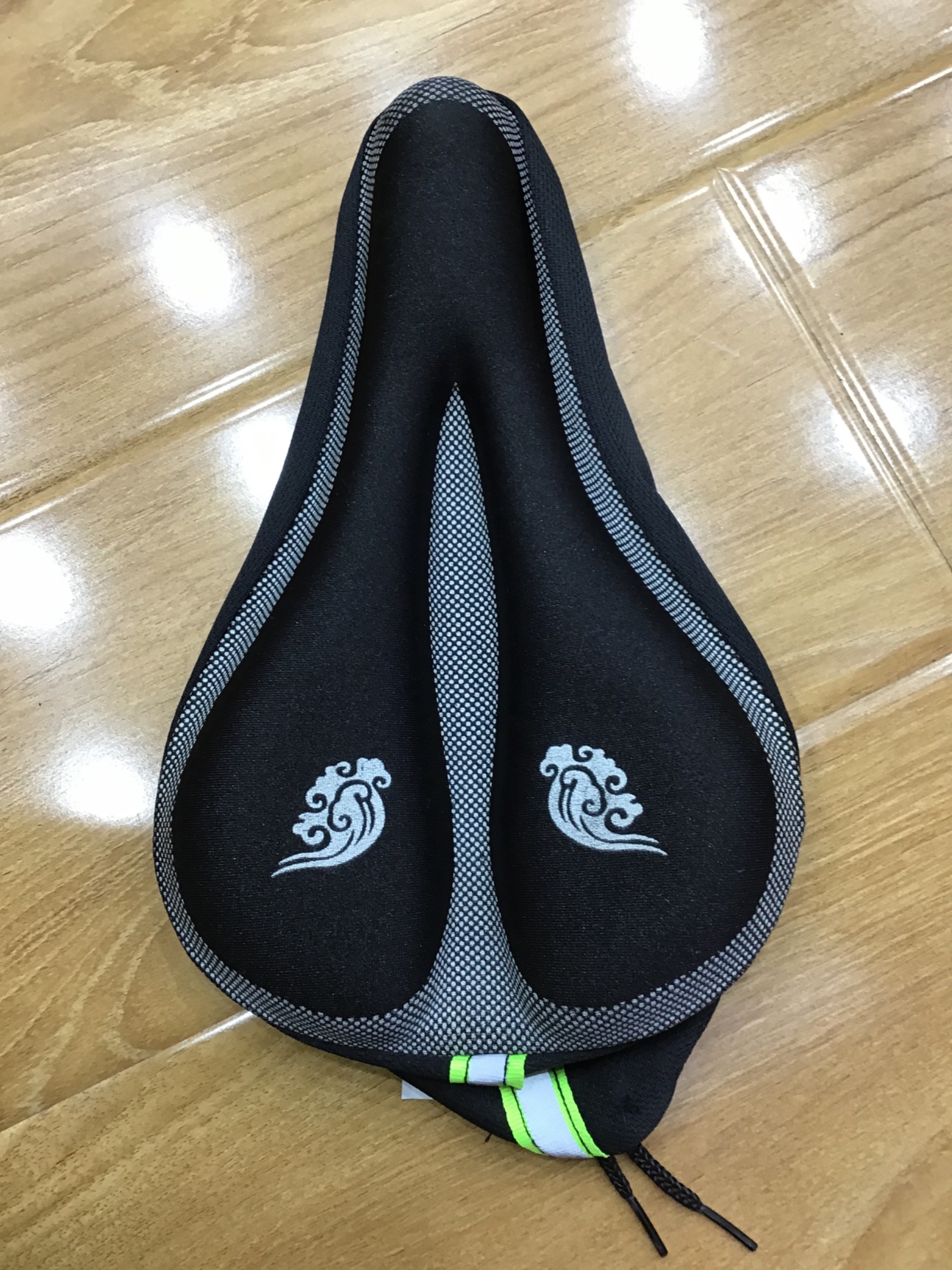 Qj-3946 Seat Cushion full figure