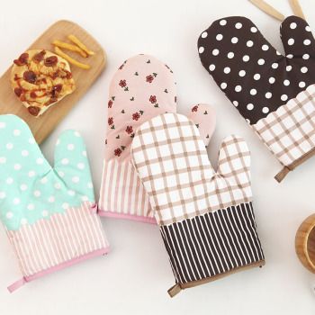 Garden style baking tools high temperature gloves cotton thickened microwave gloves heat insulation gloves oven gloves thumbnail