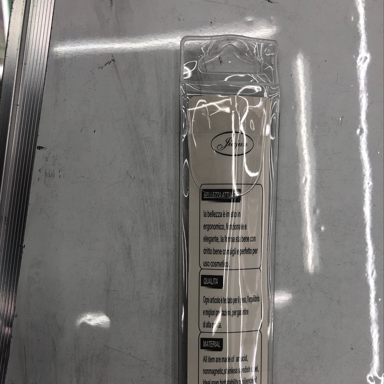 7.2 White rod curved thread eyeshadow brush Specification image