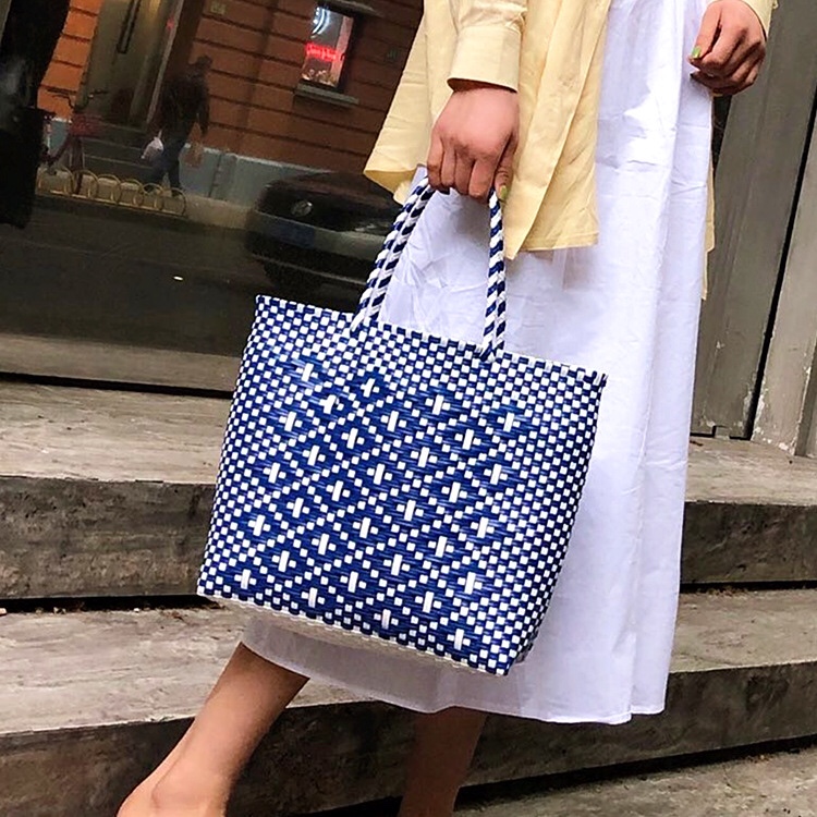 Fashion basket bag leisure travel holiday bag Big bag one-shoulder handbag Mori hand-woven bag thumbnail