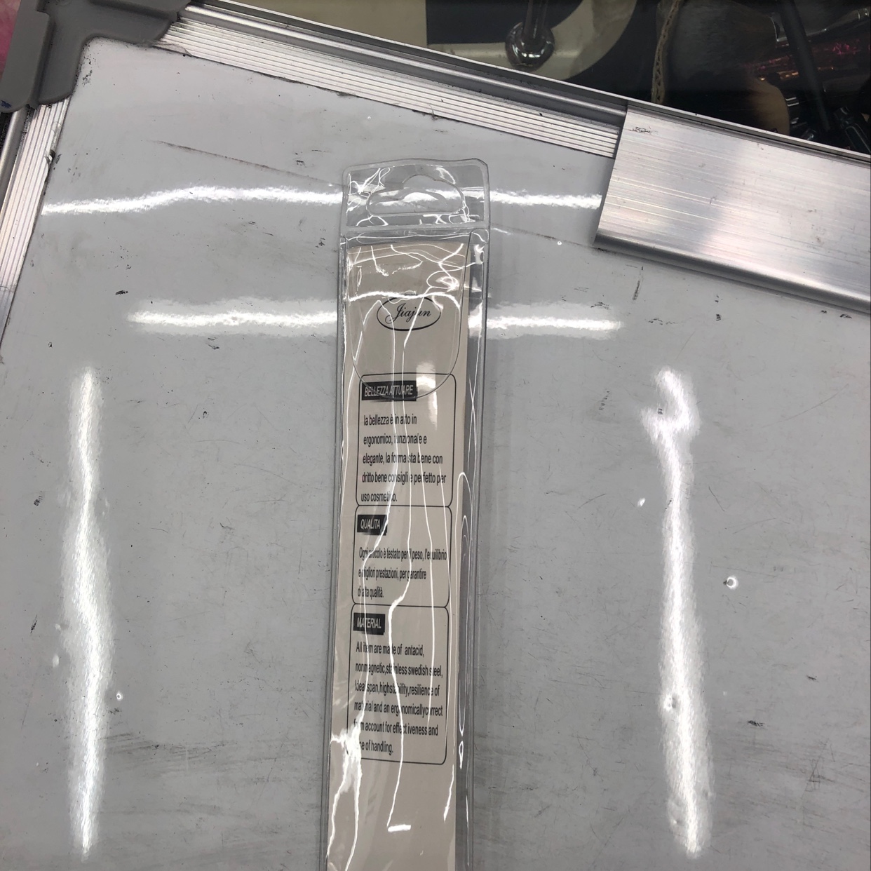7.2 Mermaid Curved Filament Brush Specification image