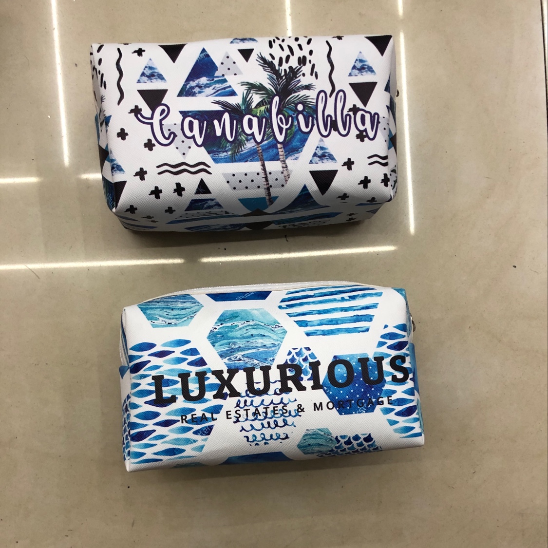 多边形印刷化妆包收纳包零钱包