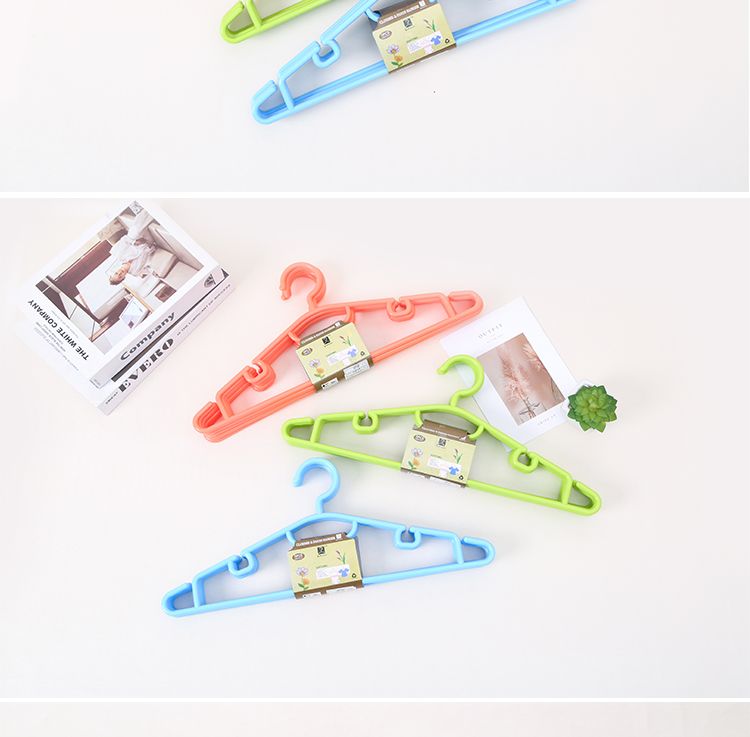 旭峰 品牌直销塑料彩色防滑衣架成人多色可选衣架加厚裤子宽落地晾衣架批发详情图9