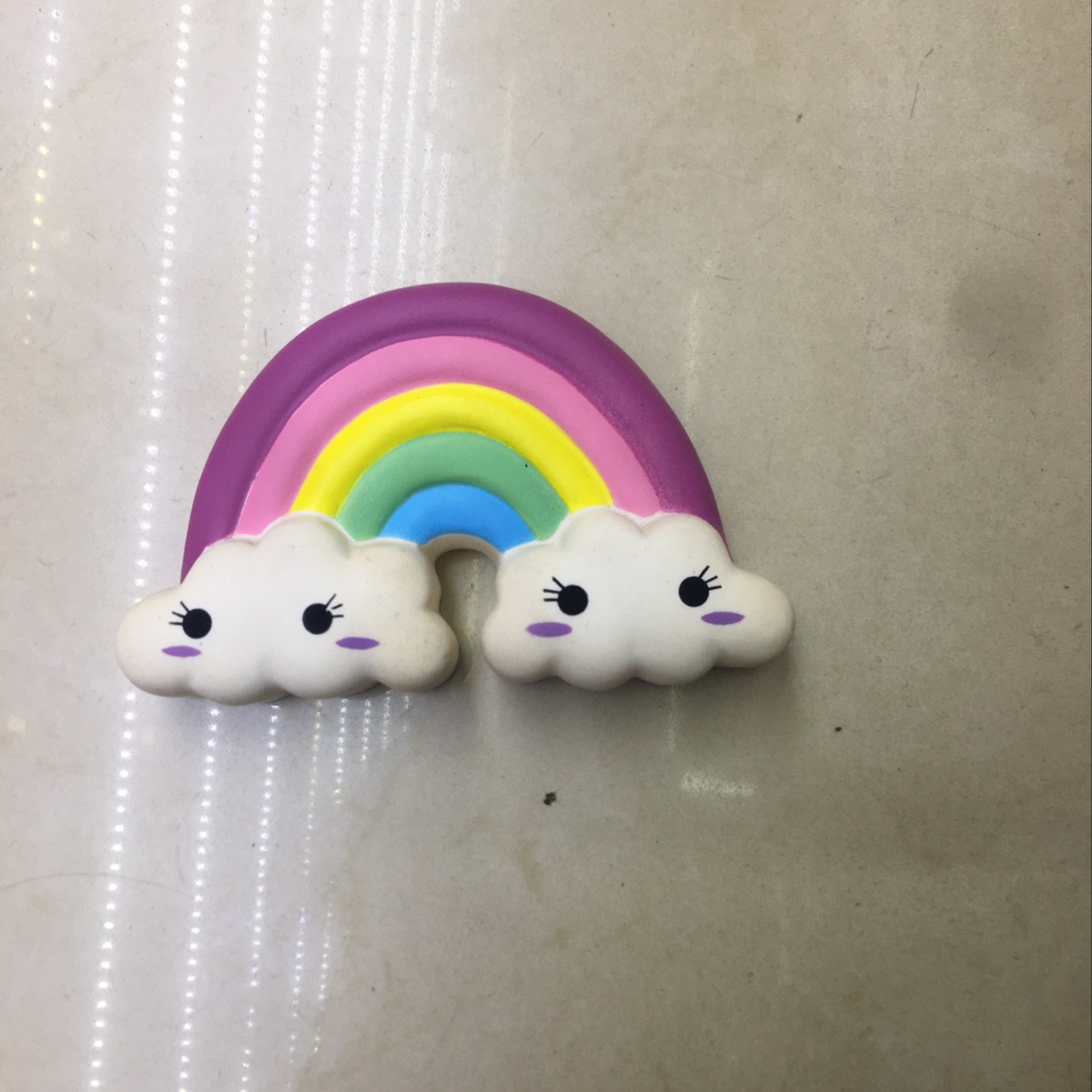 慢回弹彩虹书包贴