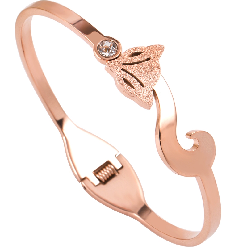 钛钢网红爆款可爱小狐狸手镯。琪琪钛钢饰品琪琪钛钢饰品详情图6