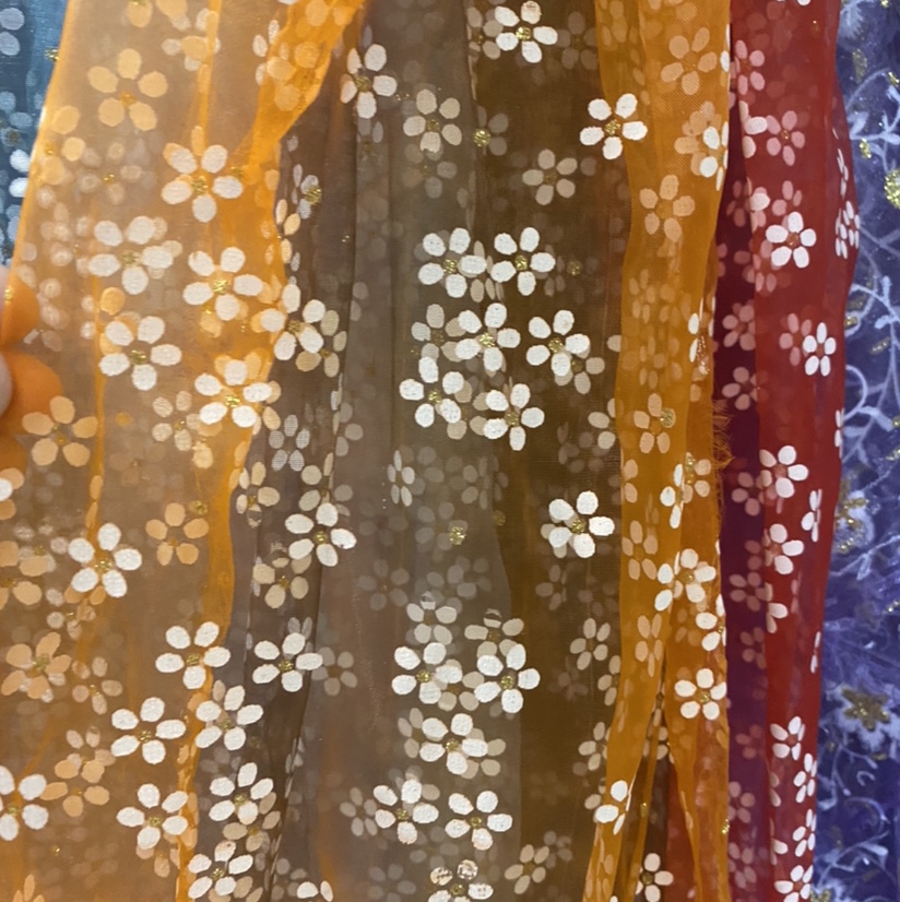 Direct sales of the current season's new orange-patterned gauze from the manufacturer. Available for wholesale or retail