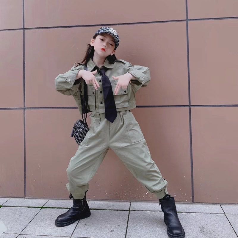 Military green uniform air suit thumbnail