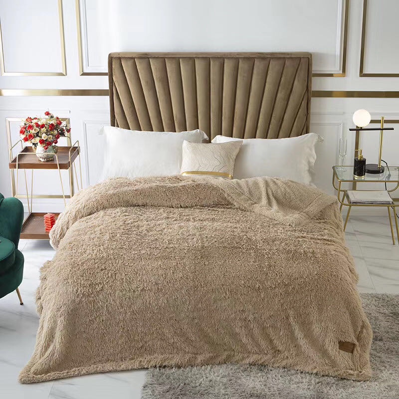 Long Wool Lamb Blanket Item Picture
