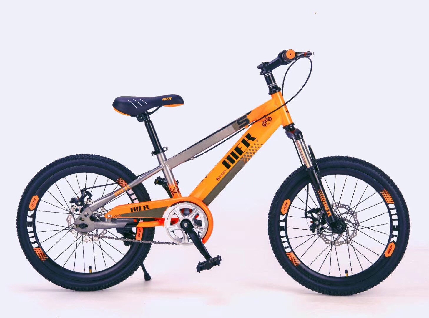AIER is passionate about children's bicycles and student bikes Application Scenario