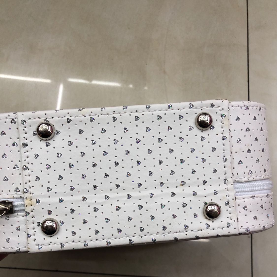 化妆箱铁塔加粉两件套单个收纳箱细节图