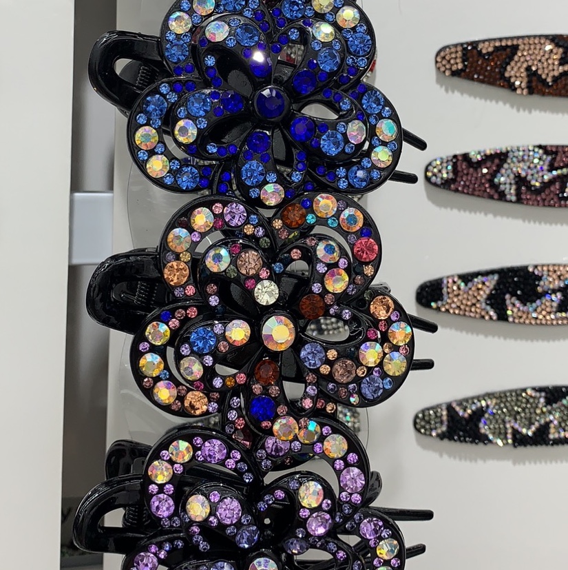 Three-toothed hairpin, a popular and trendy DIY accessory for beautiful hair clips