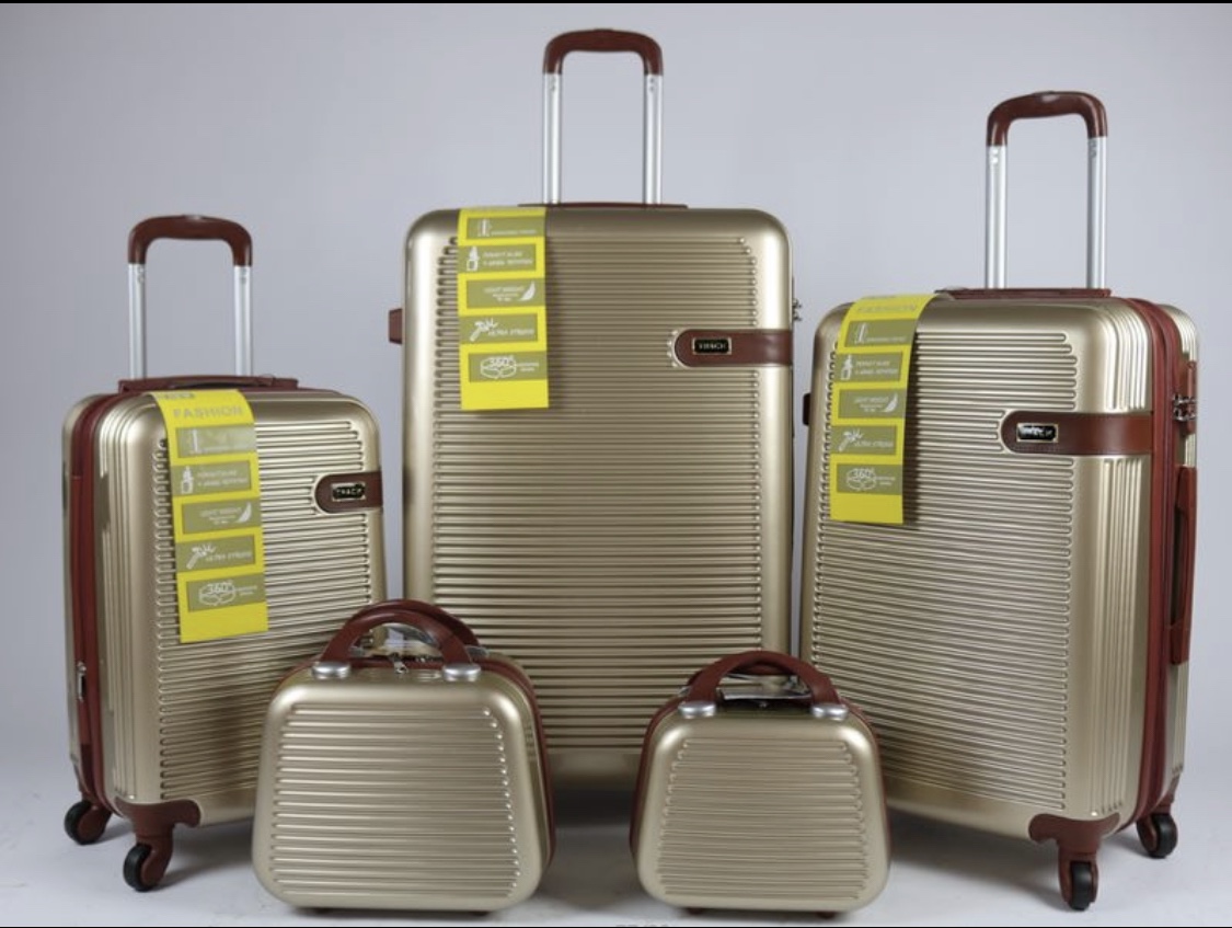 拉杆箱白底实物图