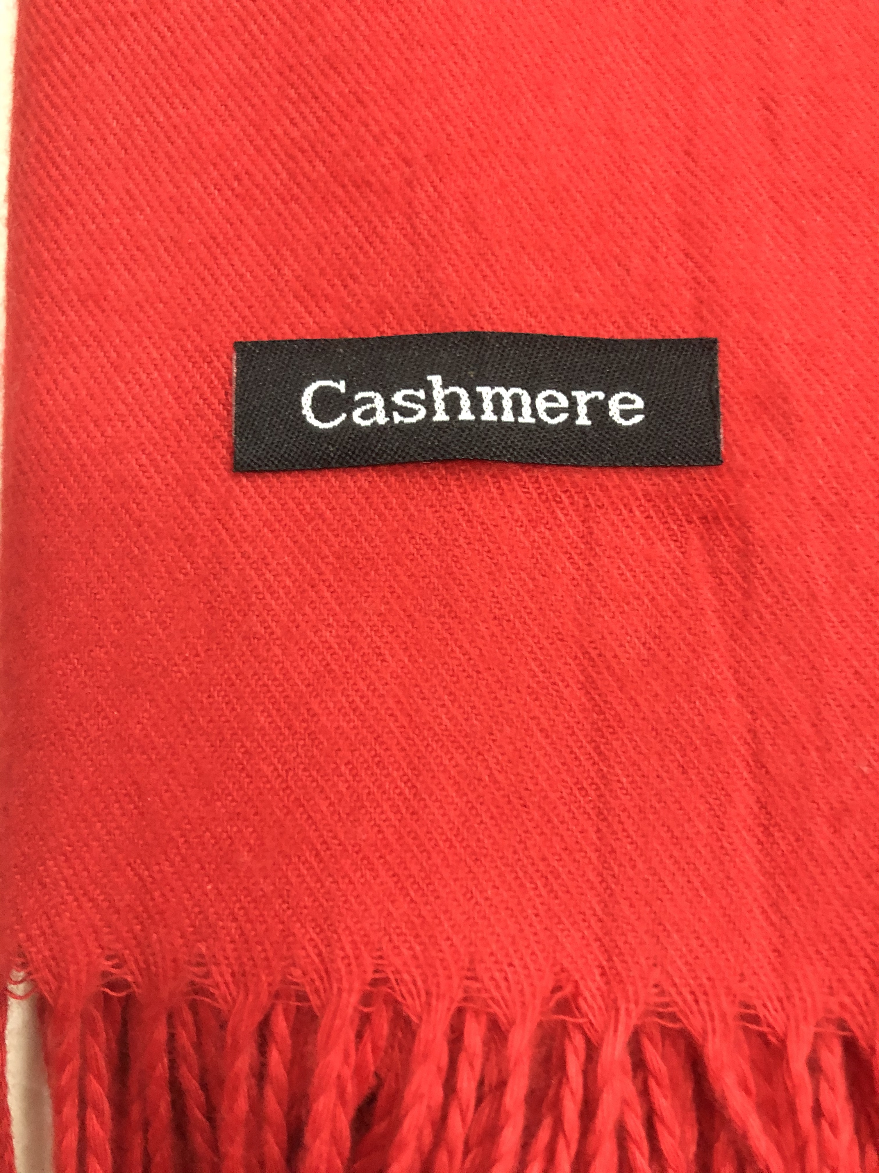 Versatile Fashion Classic Scarf 🧣 details Picture