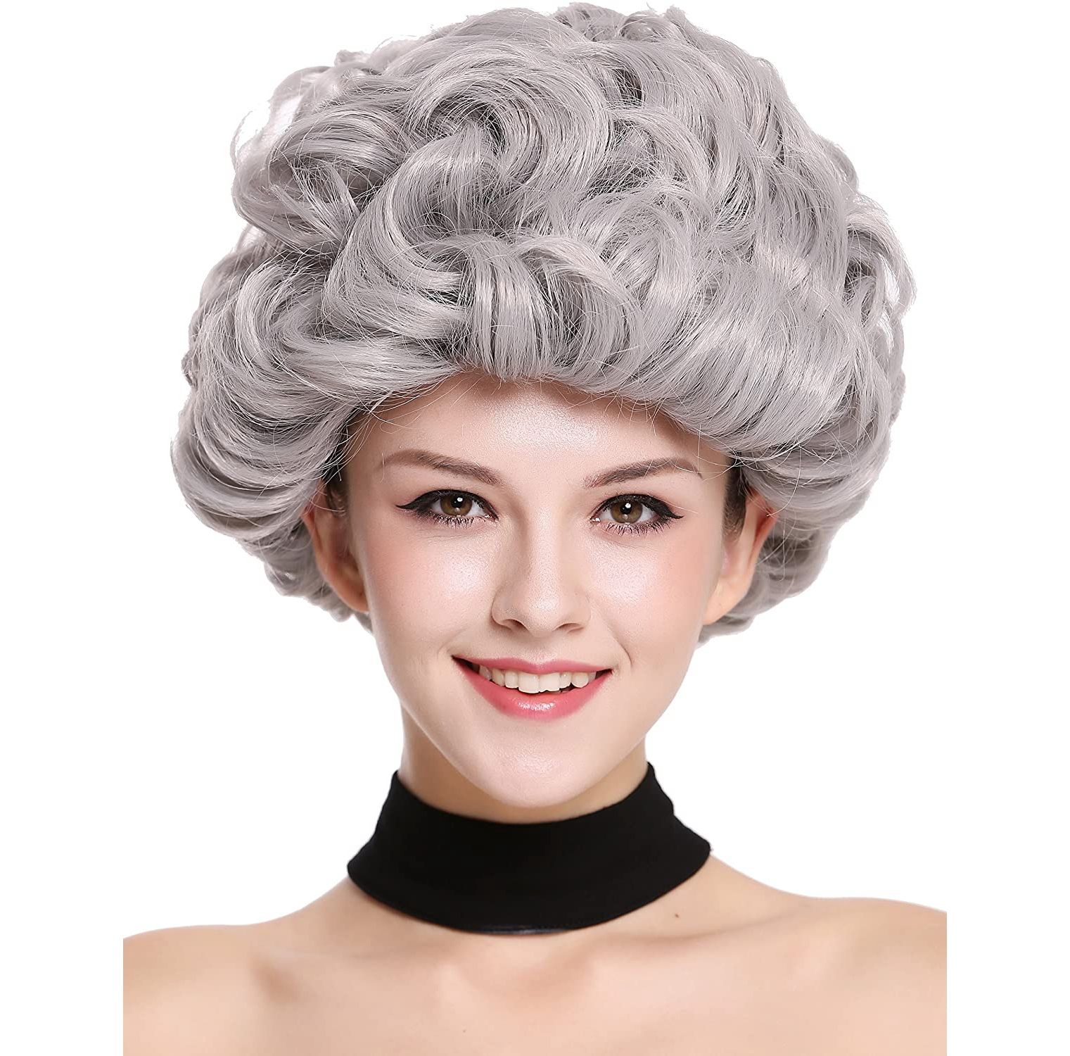 Beautiful foreigners short curly wig
