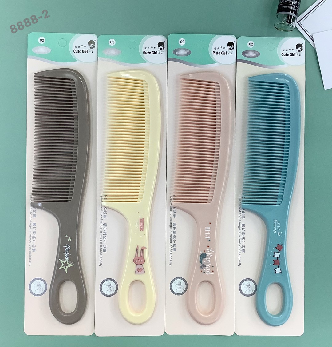 Morandi color combs are popular color-matching combs undefined