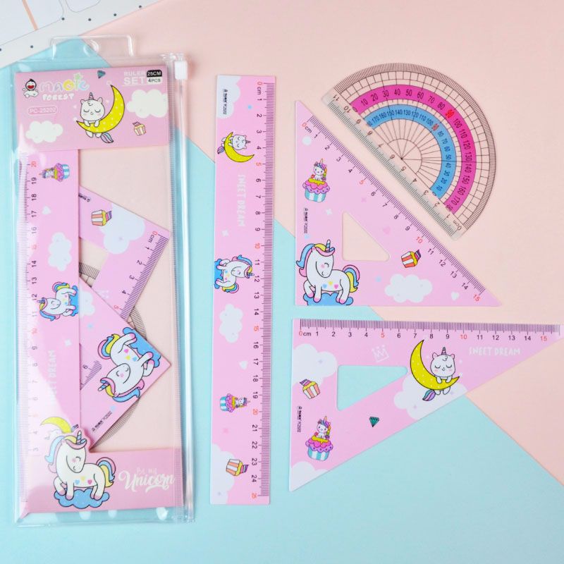 The manufacturer offers wholesale of the new 25CM student plastic PVC ruler set, a color ruler set of four pieces