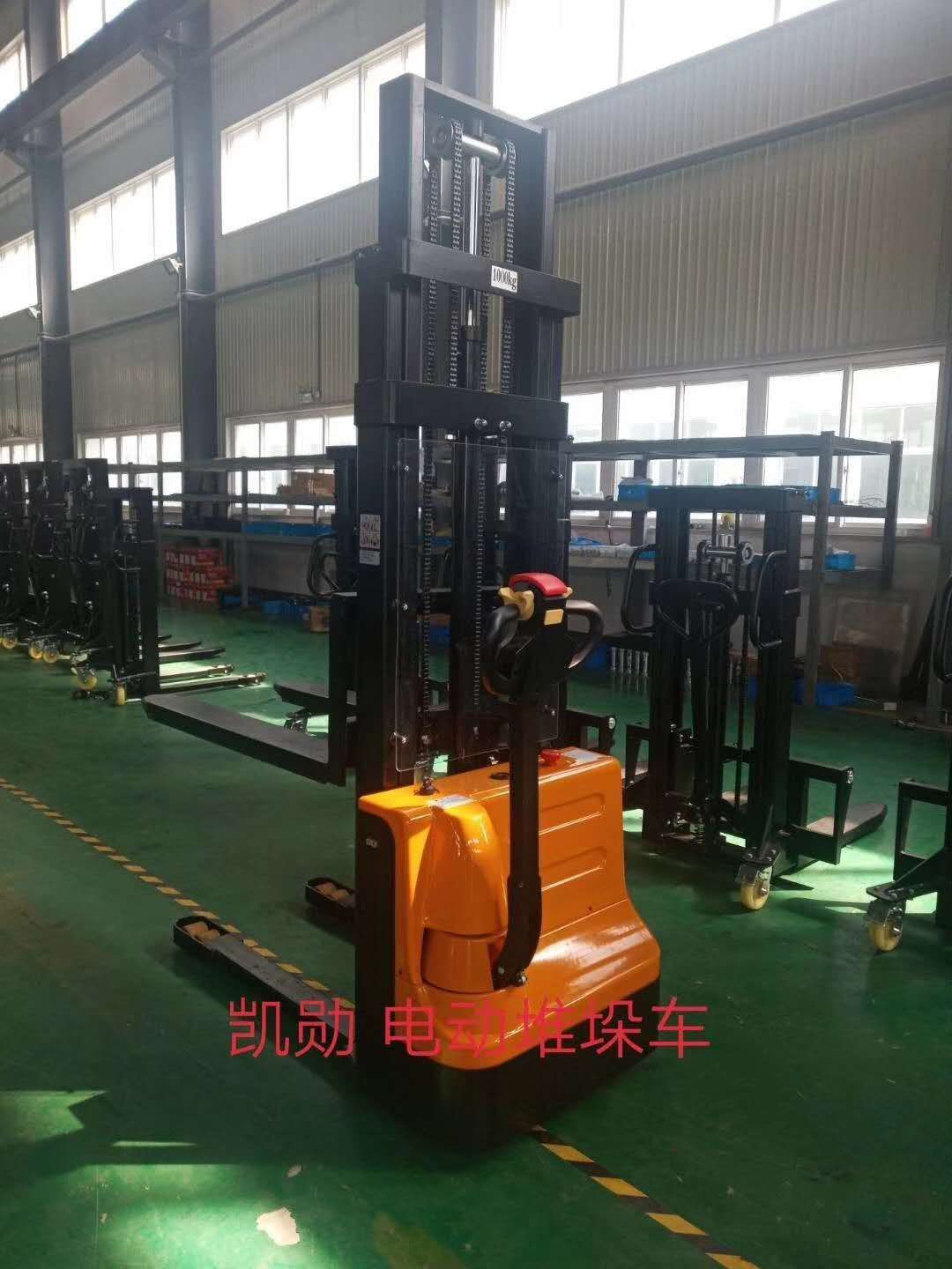 Electric Stacker  (lightweight) 1.6T, 3m thumbnail